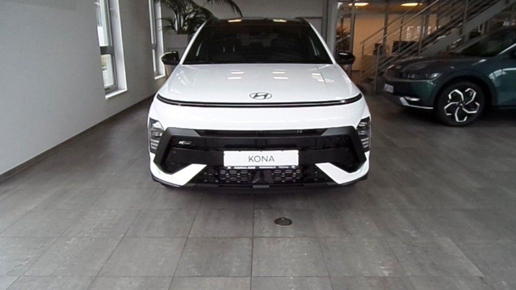 Hyundai KONA 1.720 km 37.985 &euro; Papenburg 26871