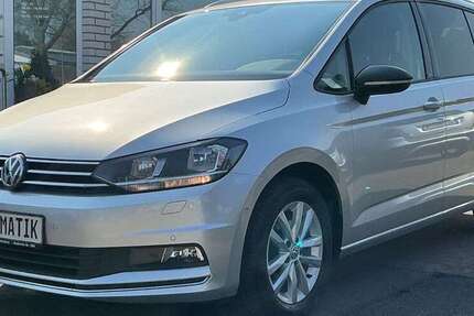 VW Touran 70.500 km 20.900 &euro; Oldenburg 26125