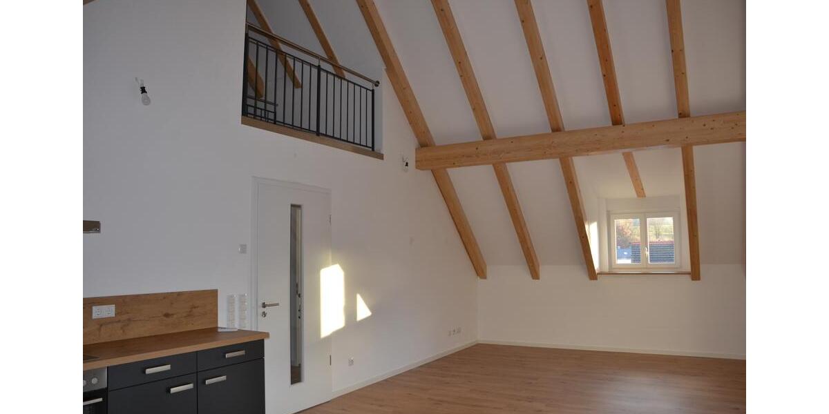 Etagenwohnung Mainburg - 4 Zimmer, 131 m&sup2;, 1.150&euro; | Angebot:26612809