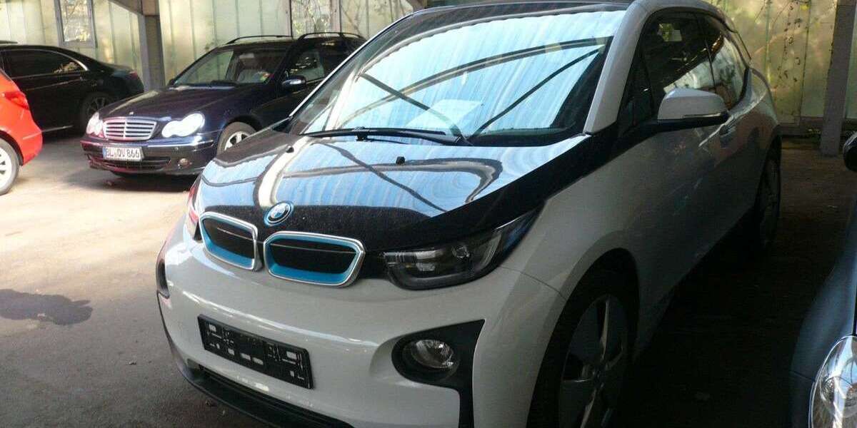 BMW i3 81.000 km 9.990 &euro; Ludwigsburg 71634