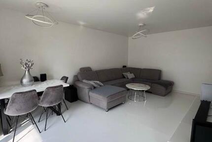 Moderne 3-Zimmer Wohnung mit Einbauküche OHNE Makler zimmer
