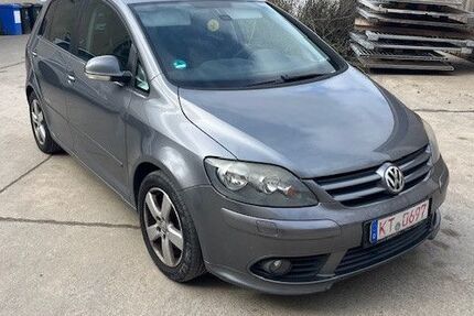 VW Golf 217.443 km 2.200 &euro; Kitzingen 97318