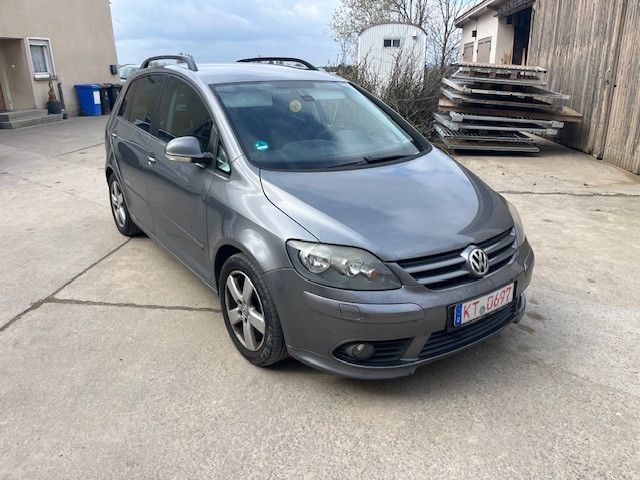 VW Golf 217.443 km 2.200 &euro; Kitzingen 97318