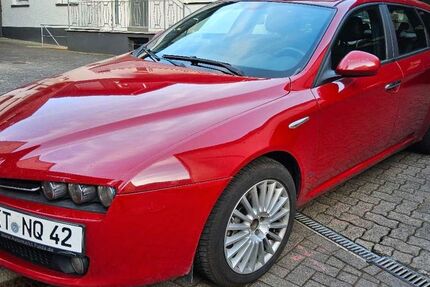 Alfa Romeo 159 246.000 km 2.000 &euro; Eichenbühl 63928