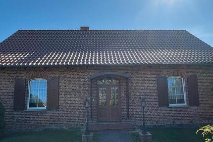 Wunderschönes Landhaus mit idyllischen Grundstück 5 zimmer