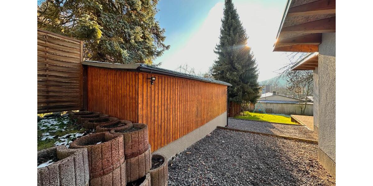 Doppelhaushälfte Hemer - 8 Zimmer, 155 m&sup2;, 1.399&euro; | Angebot:26283572