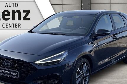 Hyundai i30 22.100 km 20.690 &euro; Laupheim 88471