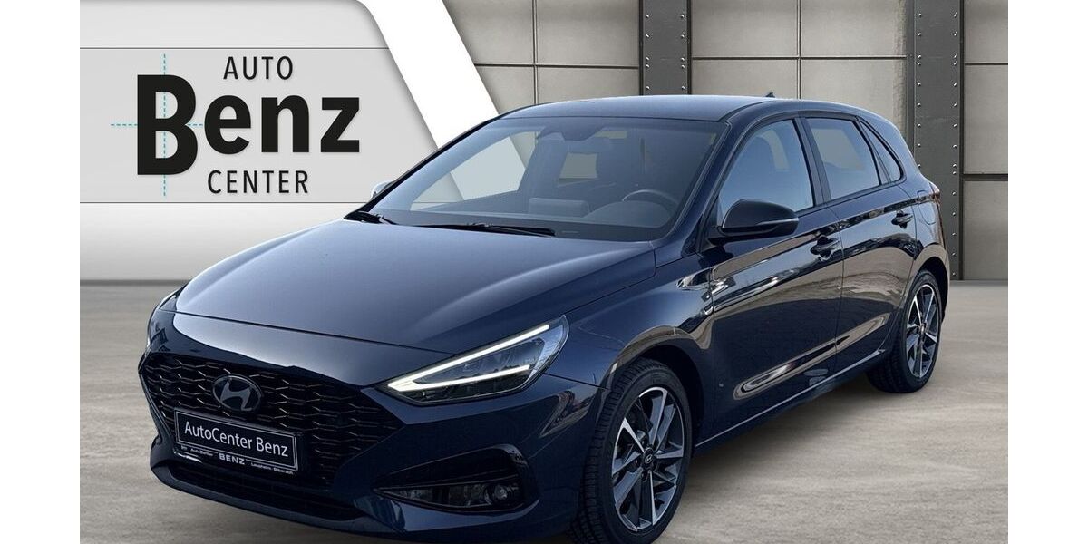 Hyundai i30 22.100 km 20.690 &euro; Laupheim 88471
