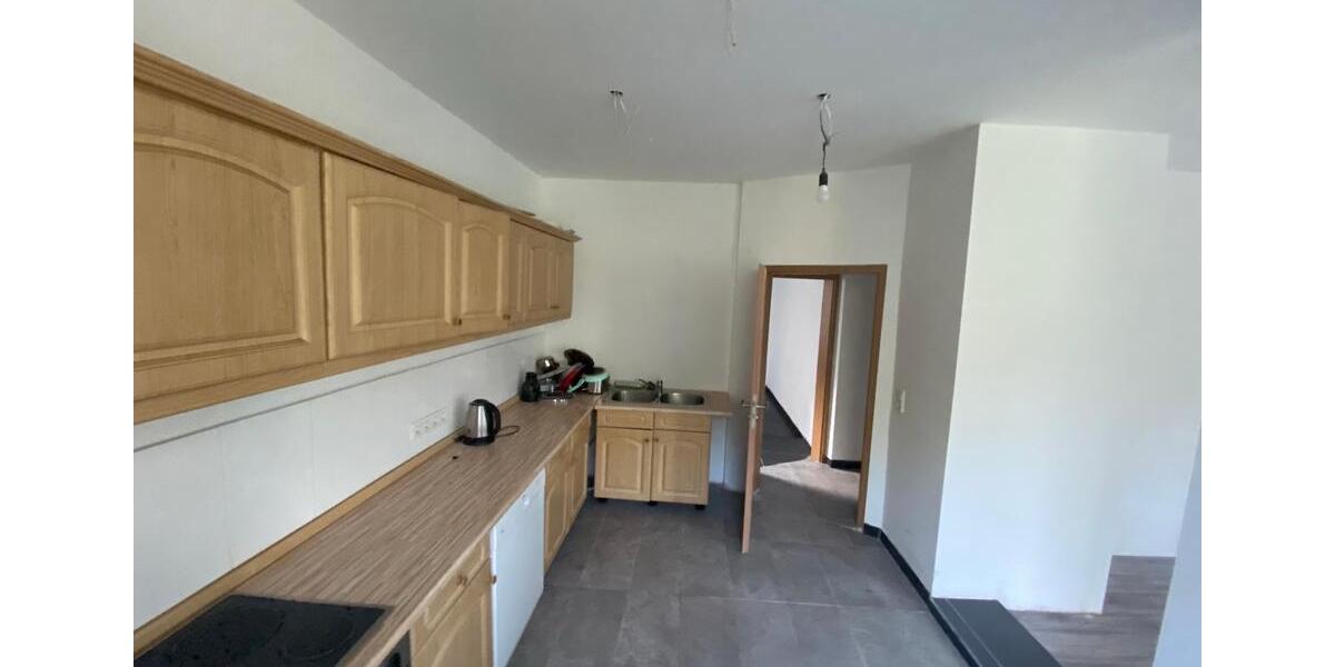 Einfamilienhaus Blankenburg (Harz) - 10 Zimmer, 200 m&sup2;, 160.000&euro; | Angebot:26459507