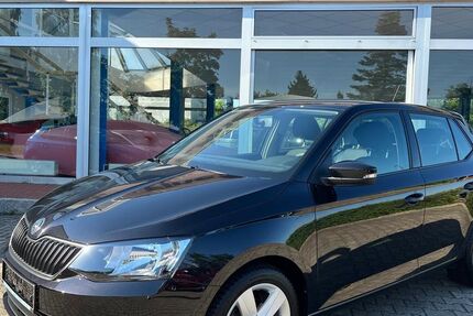 Skoda Fabia 10.760 km 10.600 &euro; Görlitz 02828