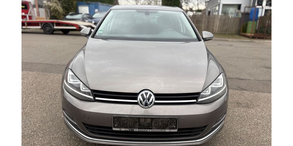 VW Golf 208.000 km 5.750 &euro; Speyer 67346