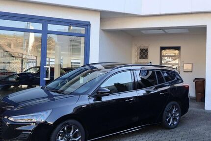 Ford Focus 15.900 km 25.000 € Besigheim 74354