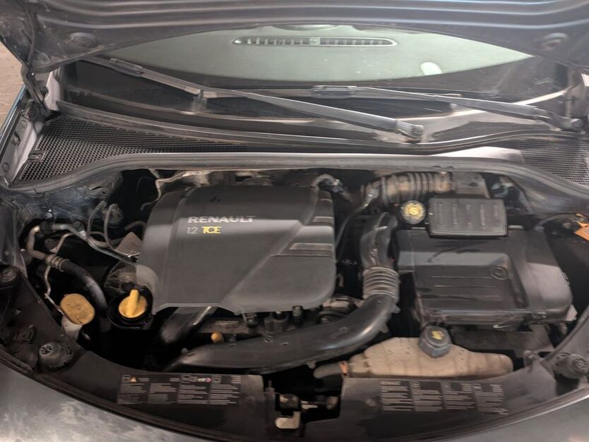 Renault Clio 116.000 km 3.400 € München 81379