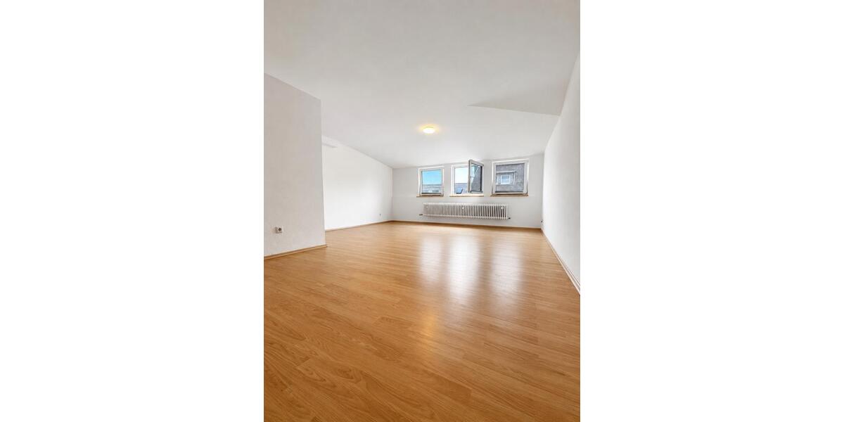 Einfamilienhaus Neuwied - 6 Zimmer, 150 m&sup2;, 1.300&euro; | Angebot:26683029