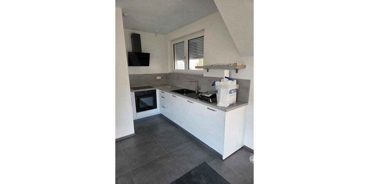 Dachgeschoßwohnung Heilbronn Horkheim - 2 Zimmer, 57 m&sup2;, 1.000&euro; | Angebot:25995957