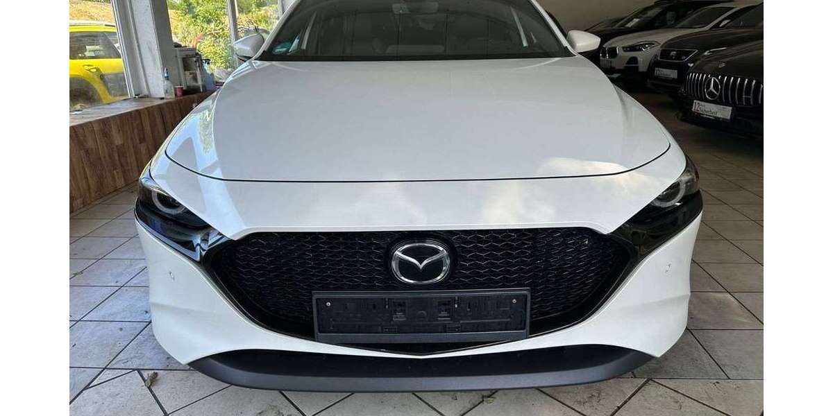 Mazda 3 81.000 km 18.500 &euro; Bonn 53119