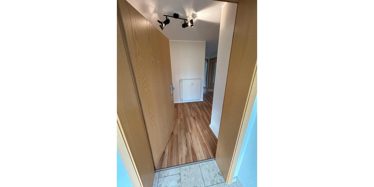 Schöne Dachgeschosswohnung in FrankenbergEder 2 zimmer