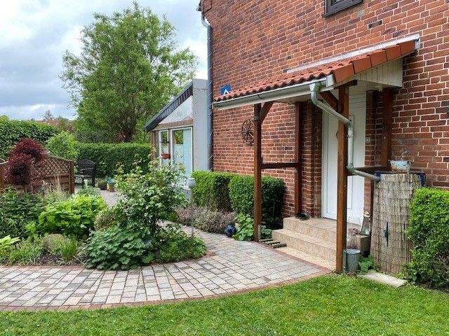 Reihenendhaus Kiel Elmschenhagen-Nord - 4 Zimmer, 111 m&sup2;, 370.000&euro; | Angebot:23935858