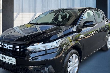 Dacia Sandero 7.727 km 16.390 &euro; Unterschleißheim 85716