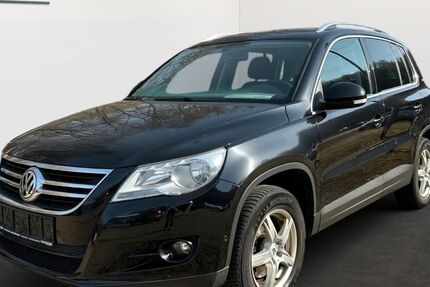 VW Tiguan 176.810 km 7.450 &euro; Mylau 08499