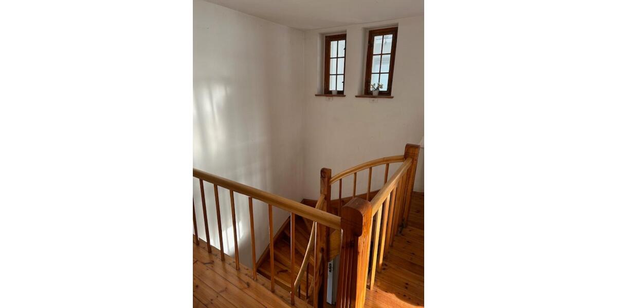 Villa Perleberg - 7 Zimmer, 200 m&sup2;, 295.000&euro; | Angebot:25175409