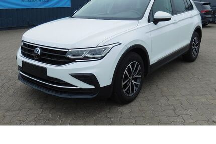 VW Tiguan 35.900 km 23.990 &euro; Vordorf 38533