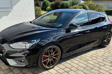 Ford Focus 50.015 km 21.000 &euro; Hohentengen 88367