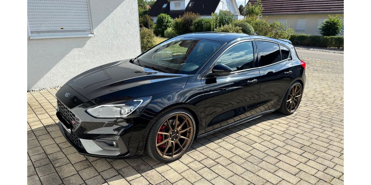 Ford Focus 50.015 km 21.000 &euro; Hohentengen 88367