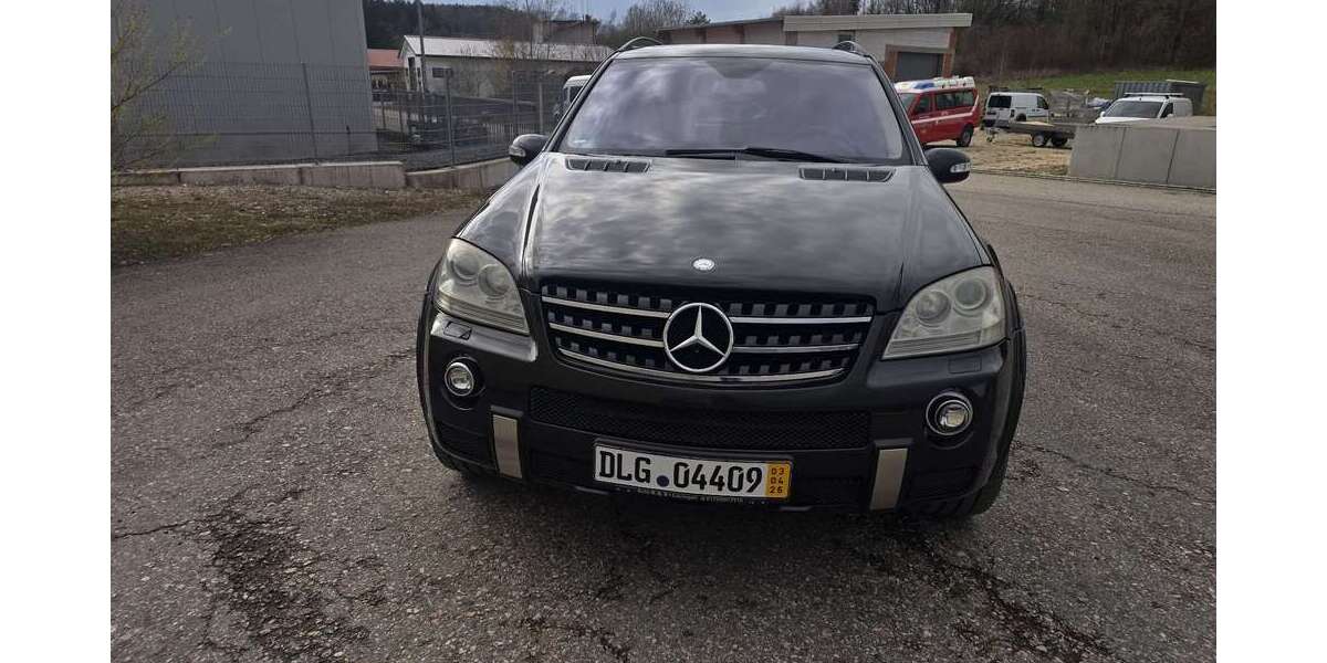 Mercedes-Benz ML 63 AMG 243.000 km 11.500 &euro; Haunsheim 89437