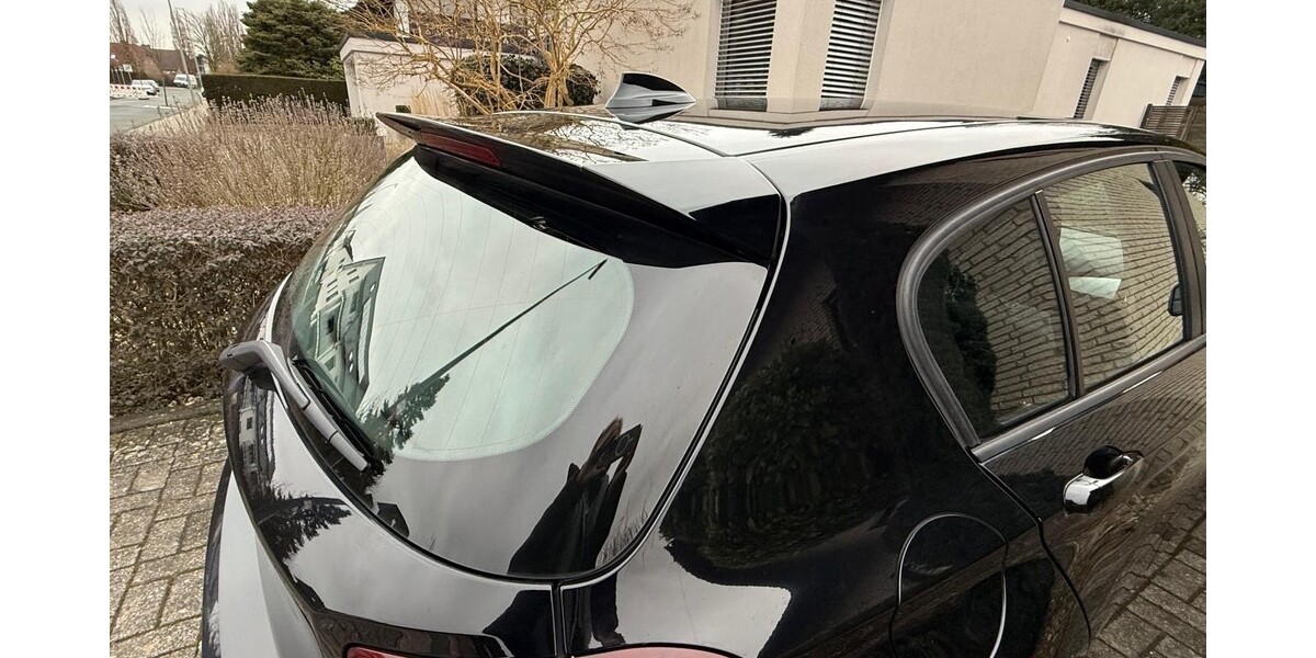 BMW 118 243.000 km 7.900 &euro; Bad Lippspringe 33175