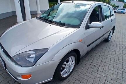 Ford Focus 247.000 km 1.950 &euro; Bad Vilbel 61118
