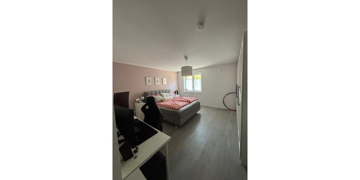 Erdgeschoßwohnung Hemmoor - 2 Zimmer, 80 m&sup2;, 800&euro; | Angebot:26423580