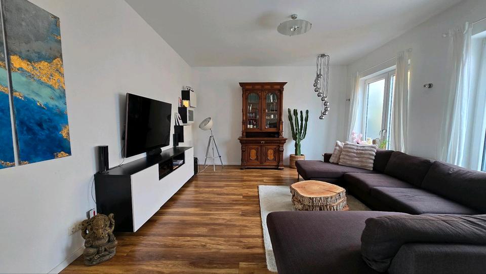 Einfamilienhaus Taunusstein - 8 Zimmer, 224 m&sup2;, 699.000&euro; | Angebot:26442309