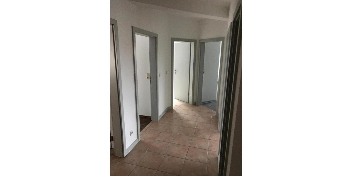 Mehrfamilienhaus, Wohnhaus Petershagen - 3 Zimmer, 81 m&sup2;, 649&euro; | Angebot:26385267