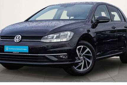 VW Golf 113.960 km 12.870 &euro; Diez 65582