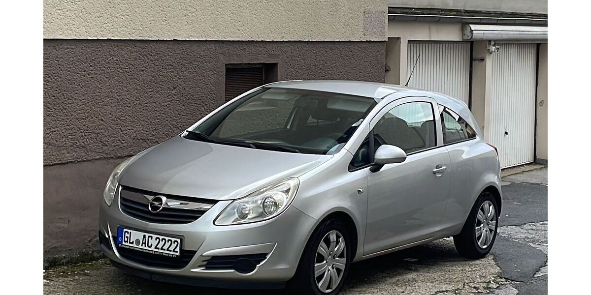 Opel Corsa 174.100 km 2.150 &euro; Köln 50767