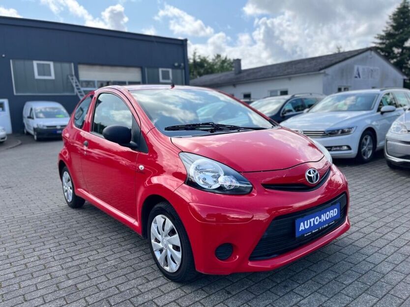 Aygo (X)