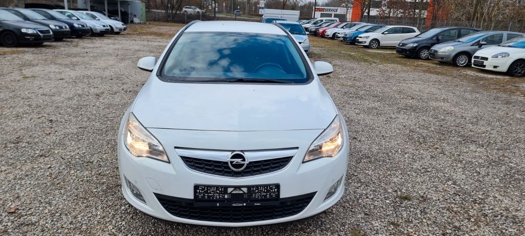 Opel Astra 212.990 km 3.300 &euro; Sulzbach-Rosenberg. 92237