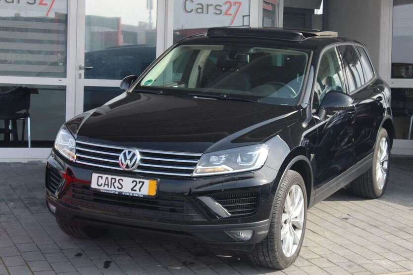VW Touareg 48.612 km 28.999 € Neuenstadt am Kocher 74196