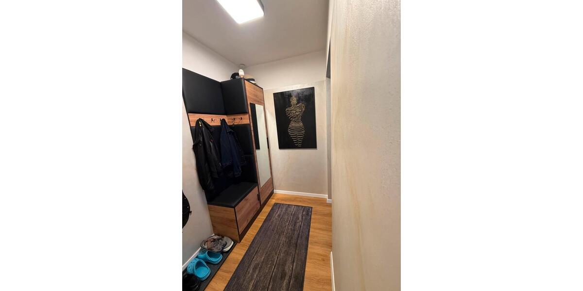 Erdgeschoßwohnung Neutraubling - 3 Zimmer, 86 m&sup2;, 385.000&euro; | Angebot:27271532