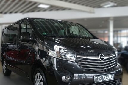Opel Vivaro 122.197 km 18.750 &euro; Stralsund 18435
