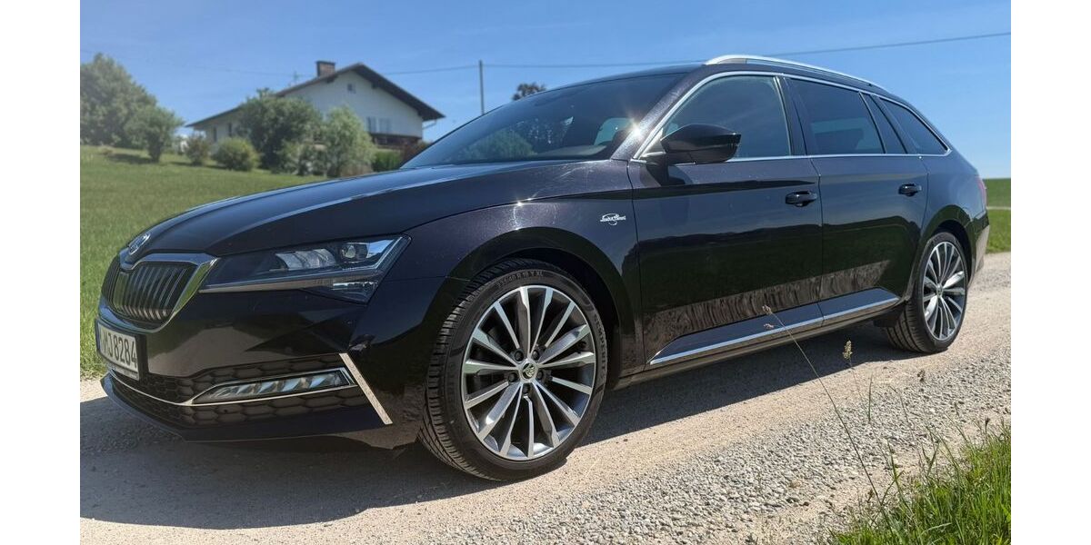 Skoda Superb 126.200 km 20.700 &euro; Maitenbeth 83558