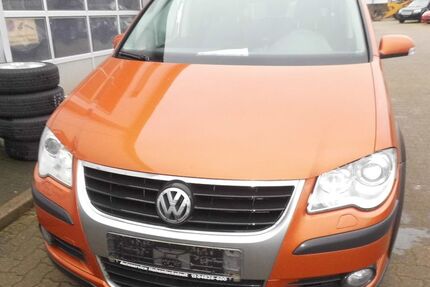 VW Touran 299.000 km 3.990 &euro; Kellinghusen 25548