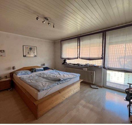Einfamilienhaus Ortenberg - 11 Zimmer, 366 m&sup2;, 499.000&euro; | Angebot:27027762