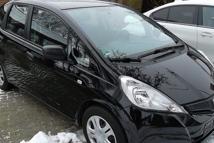 Honda Jazz 22.600 km 8.300 &euro; Bad Zwischenahn 26160