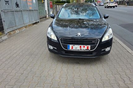 Peugeot 508 208.000 km 5.950 &euro; Offenbach 63071