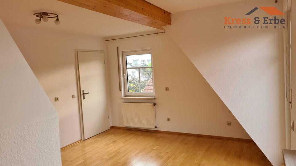 Einfamilienhaus Steinau an der Straße - 7 Zimmer, 176 m&sup2;, 1.190&euro; | Angebot:23726893