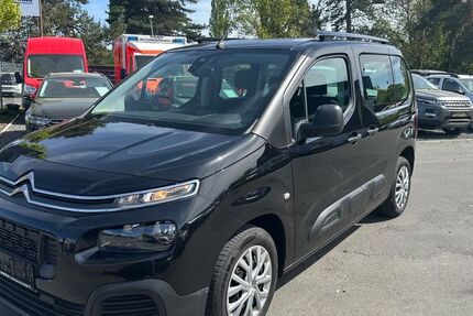 Citroen Berlingo 147.643 km 9.500 &euro; Kassel 34123