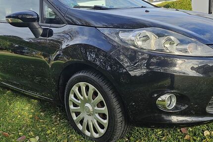 Ford Fiesta 35.000 km 6.400 &euro; Singen 78224