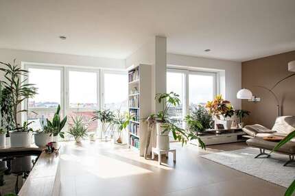 Wohnung zum Kaufen in Schwerin 796.500 € 180 m²